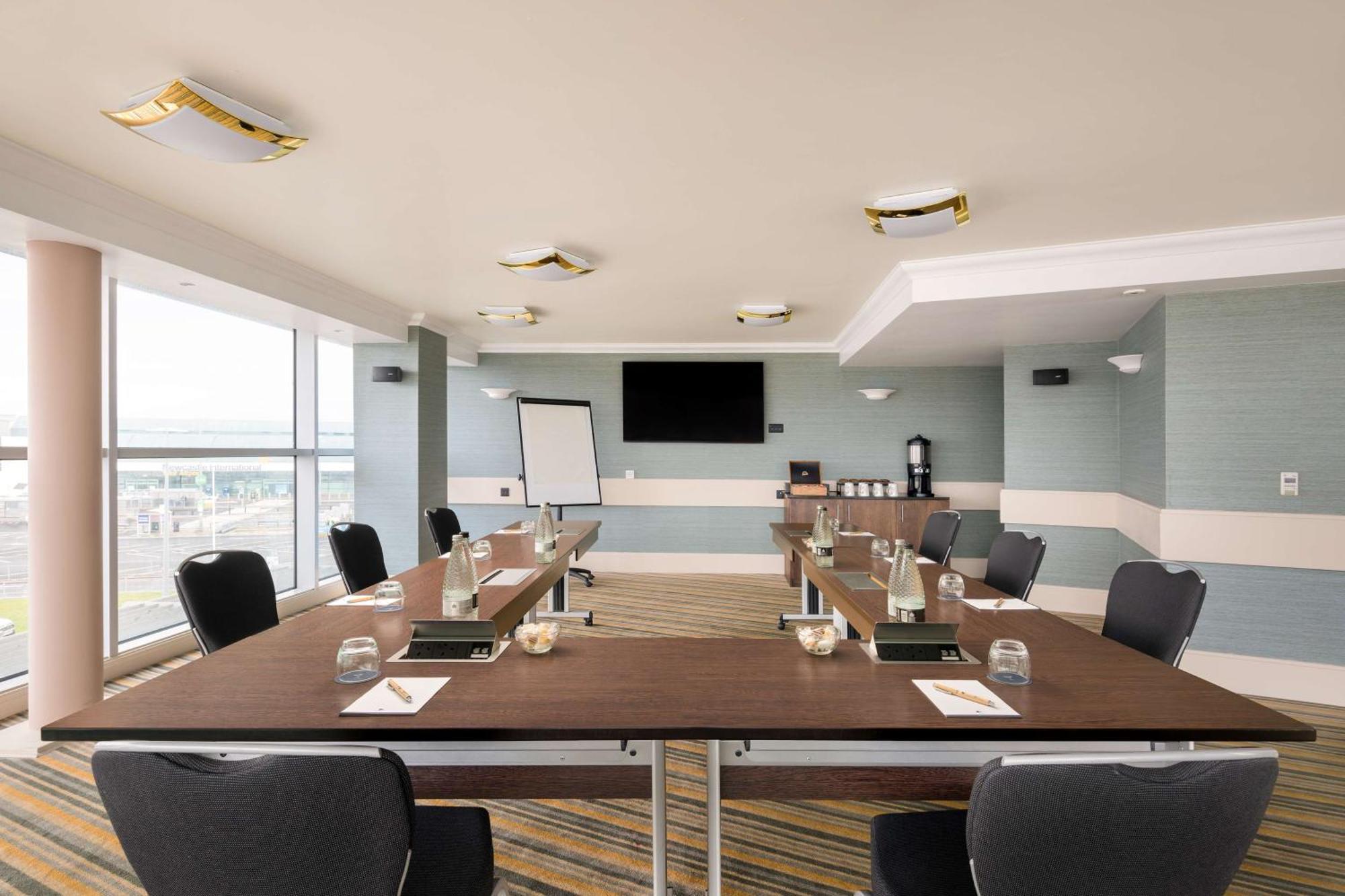 Doubletree By Hilton Hotel Newcastle International Airport Exterior foto